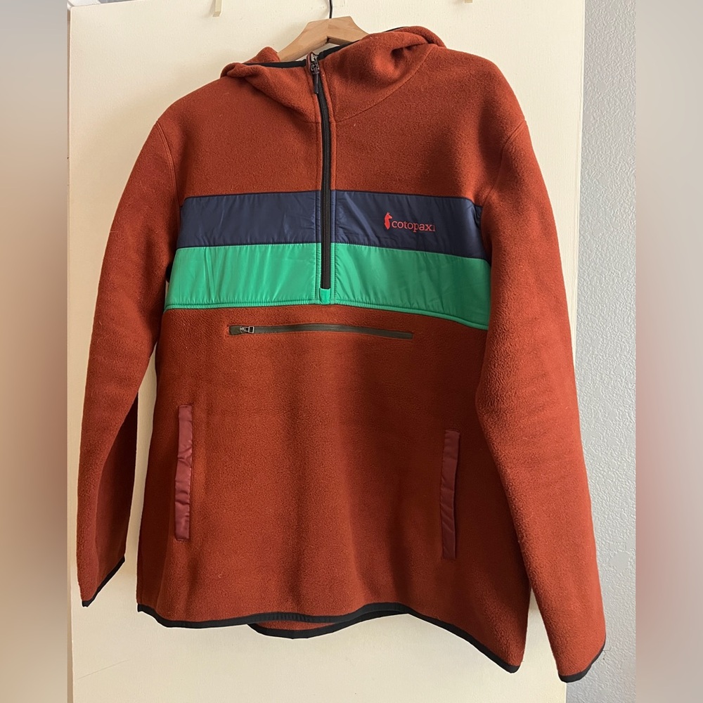 Cotopaxi Rust and Green Fleece Half Zip